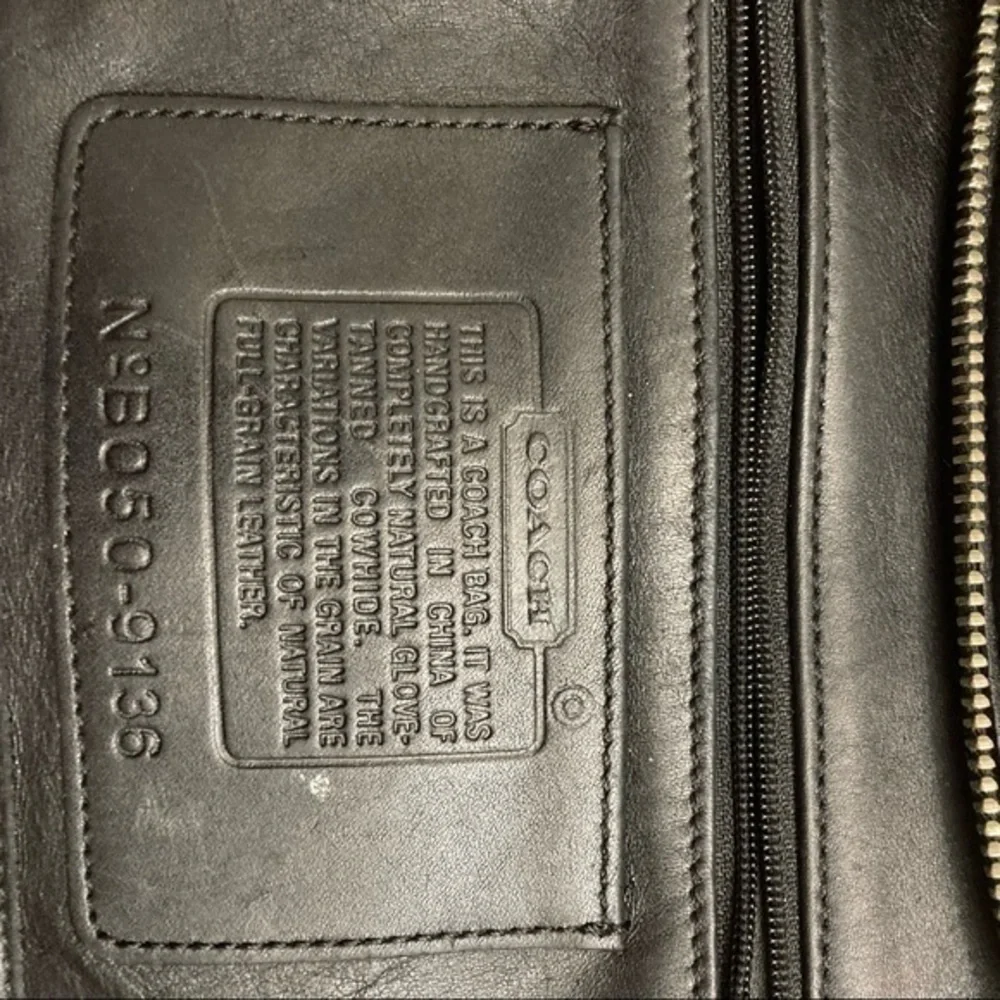 Coach vintage reissue Legacy Pocket Hobo, Black Leather, Style 9136